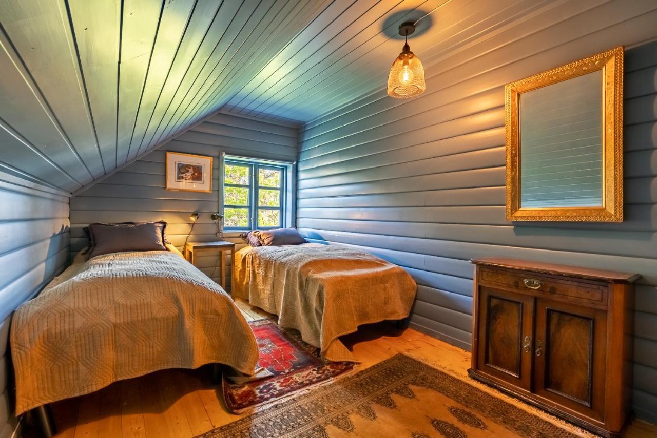 Villa Borgvag - A Unique Seafront Villa In The Heart Of Lofoten Bostad Eksteriør billede